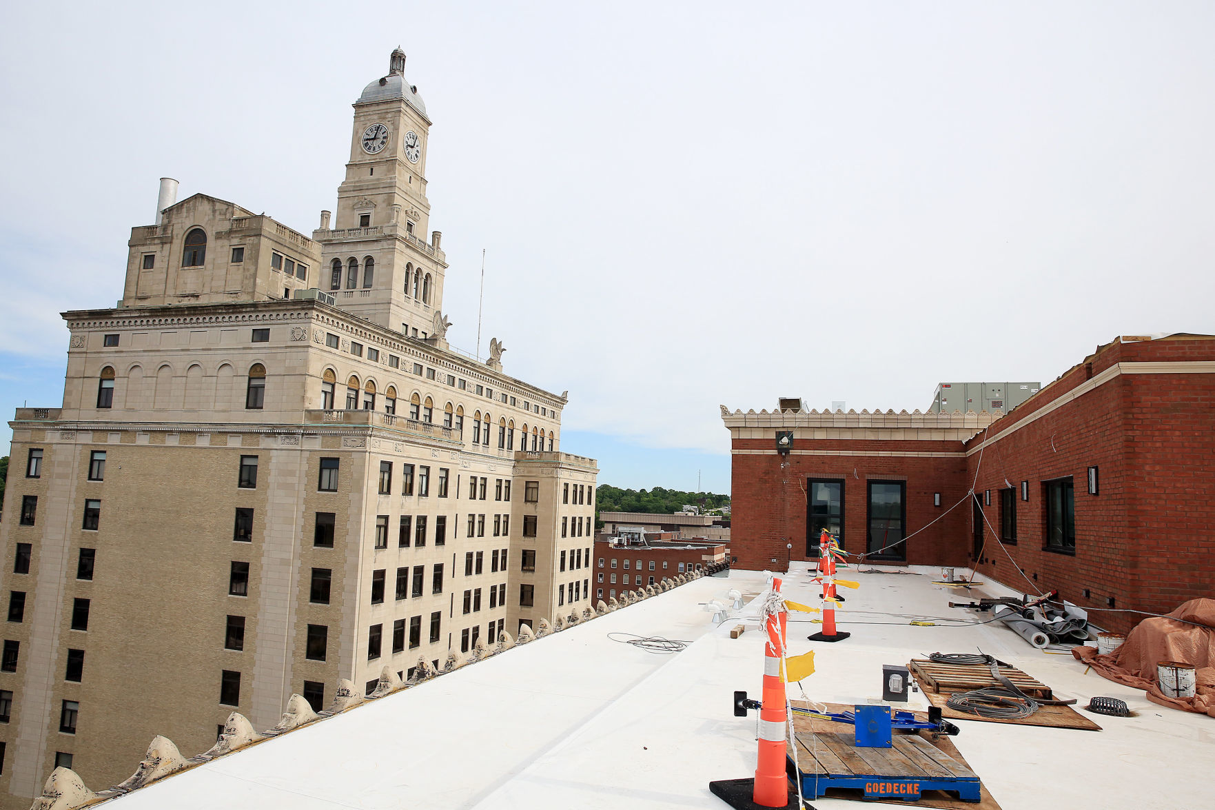 The Current Iowa rooftop bar